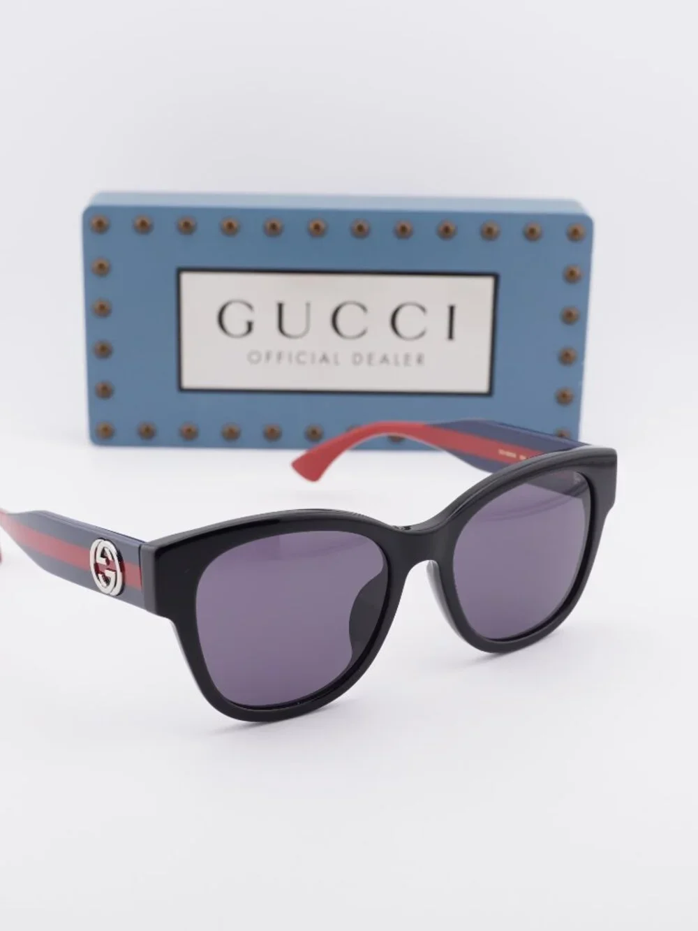Gucci model gg1866sk
